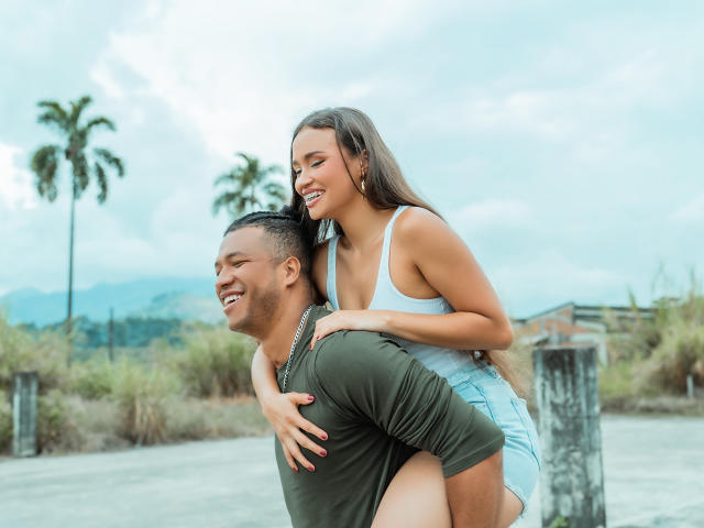 AnnieAndSteffan - Sexe cam en vivo - 15827130