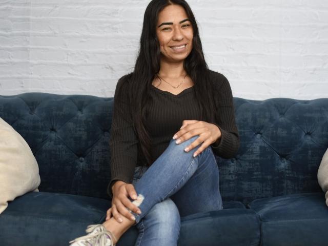 CloeMullerX - Live sex cam - 15829274