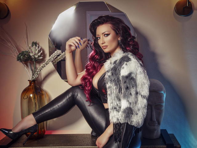 MiaBlackXO - Sexe cam en vivo - 15842962