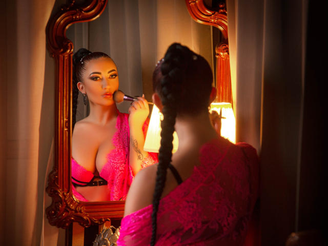 MiaBlackXO - Sexe cam en vivo - 15843162