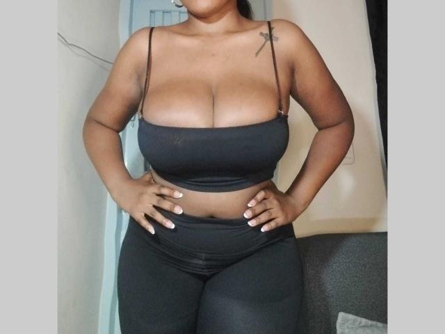 EmiraHot - Live sex cam - 15851206