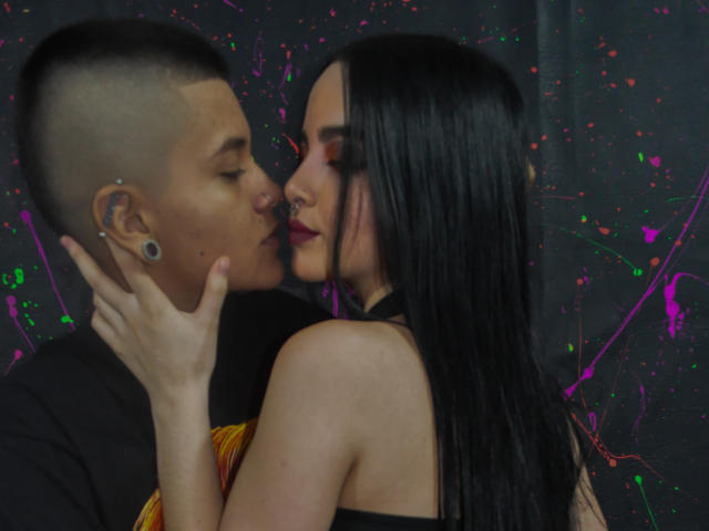 EmilyAndSam - Sexe cam en vivo - 15855170