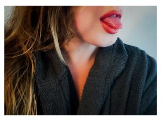 JuliaFrancaise - Live porn & sex cam - 15856546