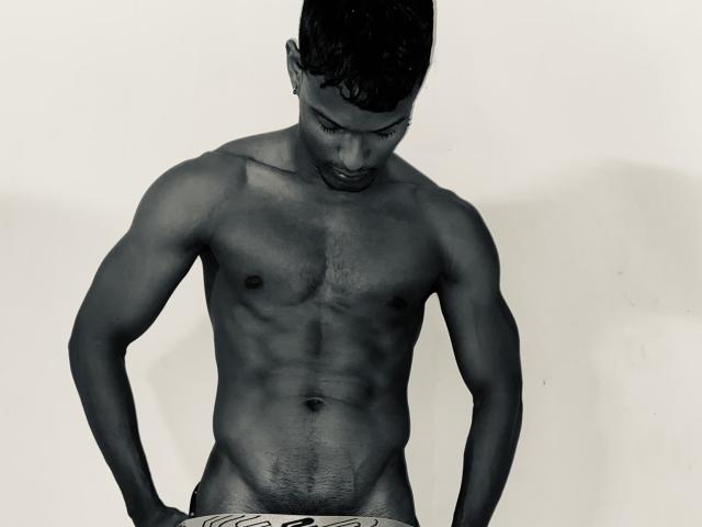 JacksonCooper - Live sex cam - 15857510