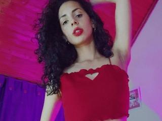 MoniqueCurlz - Live sexe cam - 15866566