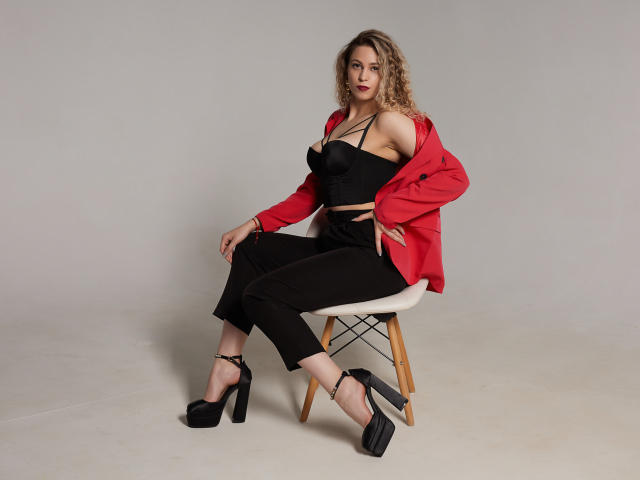 AgataOlsen - Live sexe cam - 15869882