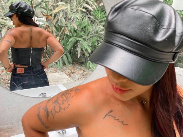 NikolRyder - Live sex cam - 15878318