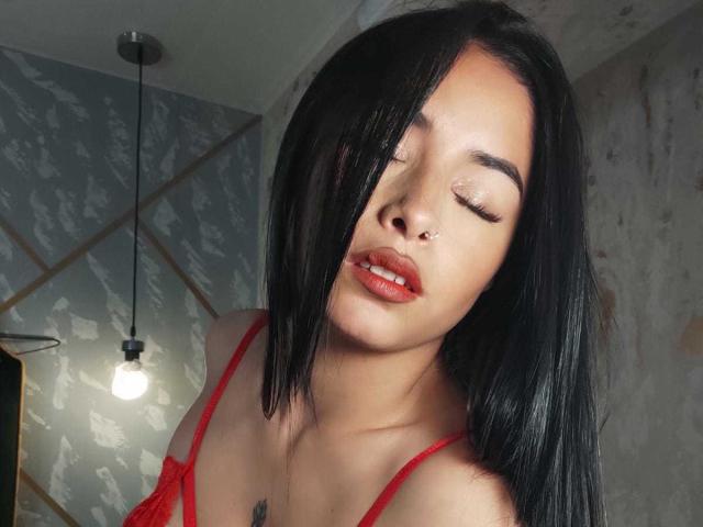 EmilyV - Live sex cam - 15880586