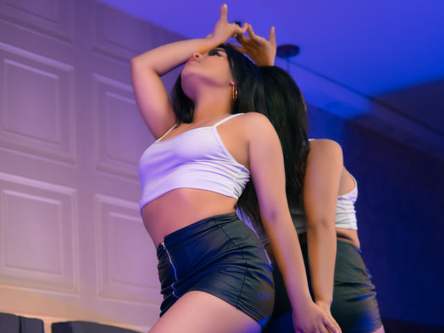 NicolleJacobs - Live sex cam - 15882842