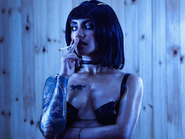 SerenaDeStark - Live sex cam - 15885462