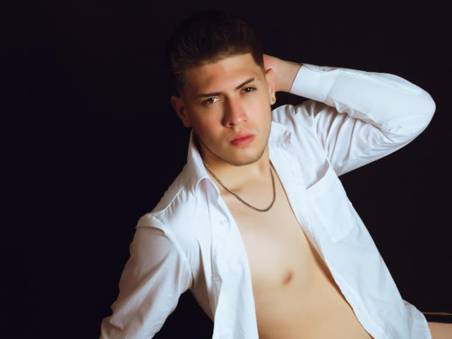 SebastiianMaxime - Live sex cam - 15890306