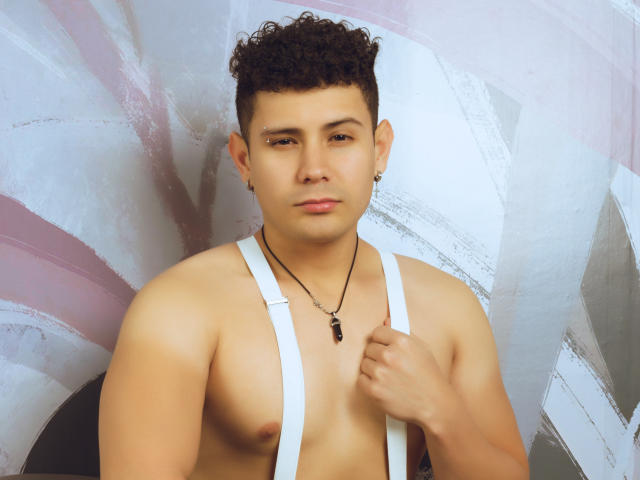 AlexiSpears - Sexe cam en vivo - 15893158