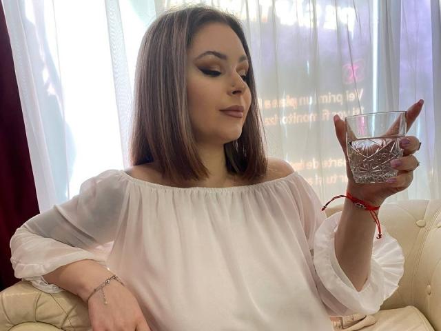 AnyRhodes - Live sex cam - 15895338