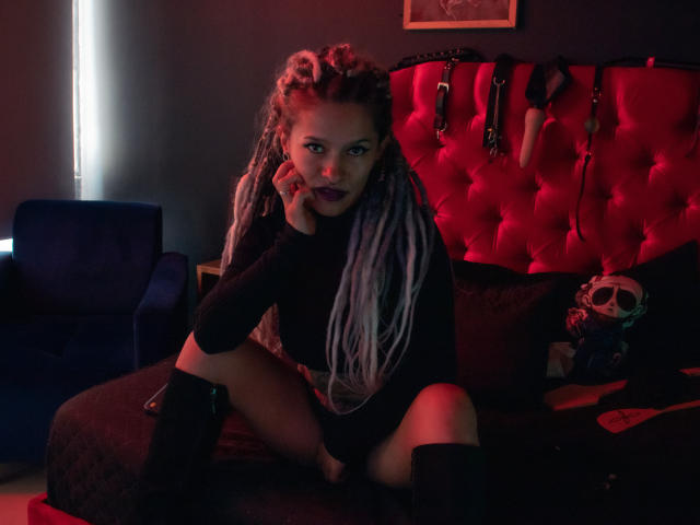 AmelieBlake - Live porn &amp; sex cam - 15908250