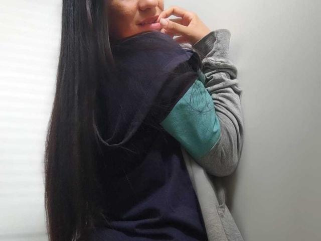 CloeMullerX - Sexe cam en vivo - 15910802