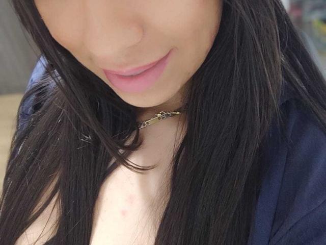 CloeMullerX - Live sex cam - 15910890