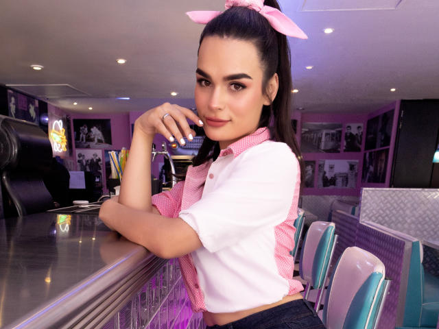 CharlotteBroown - Live sexe cam - 15915922