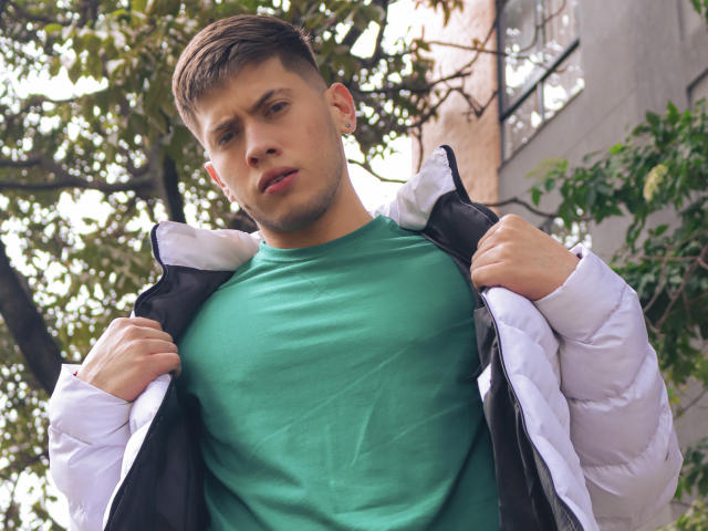 SebastiianMaxime - Live Sex Cam - 15916318