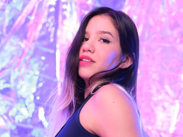 KrystalMoss - Sexe cam en vivo - 15920310