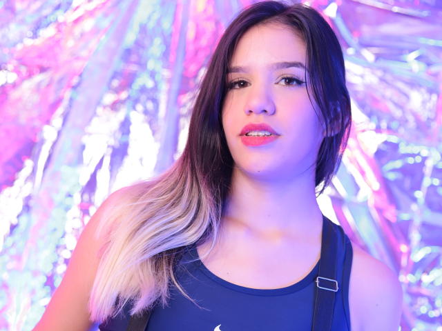 KrystalMoss - Live porn &amp; sex cam - 15921690