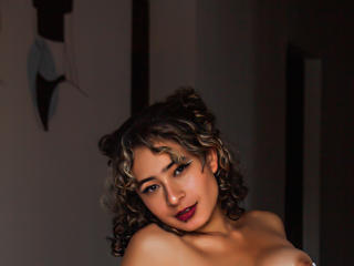 AlexiaBloom - Live sex cam - 15927274