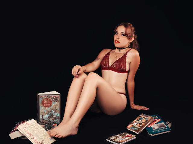AliicePorter - Live porn &amp; sex cam - 15935386