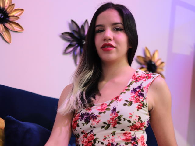 KrystalMoss - Live sexe cam - 15938342