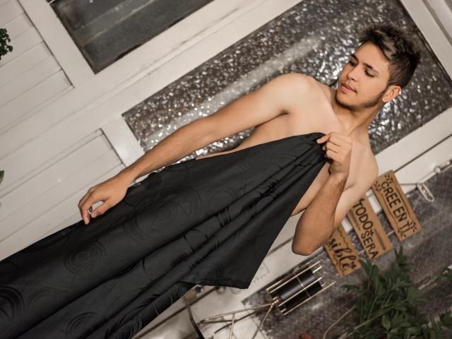 JeanCamilo - Live porn &amp; sex cam - 15941678