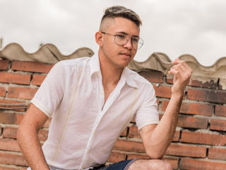 JeanCamilo - Live porn &amp; sex cam - 15941742