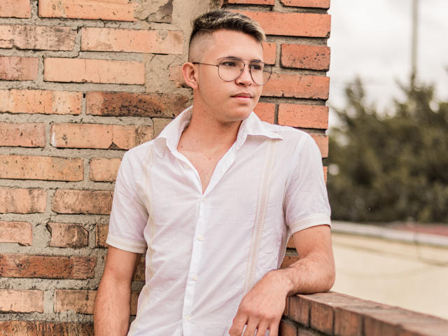 JeanCamilo - Live porn &amp; sex cam - 15941766