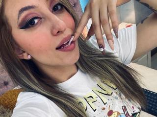 SabrinaMontana - Live porn &amp; sex cam - 15950050