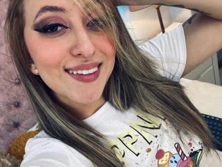 SabrinaMontana - Live porn &amp; sex cam - 15950058