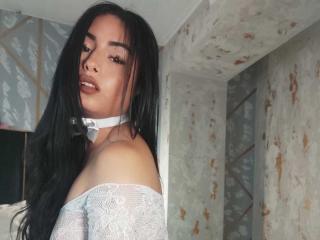 EmilyV - Live Sex Cam - 15950462