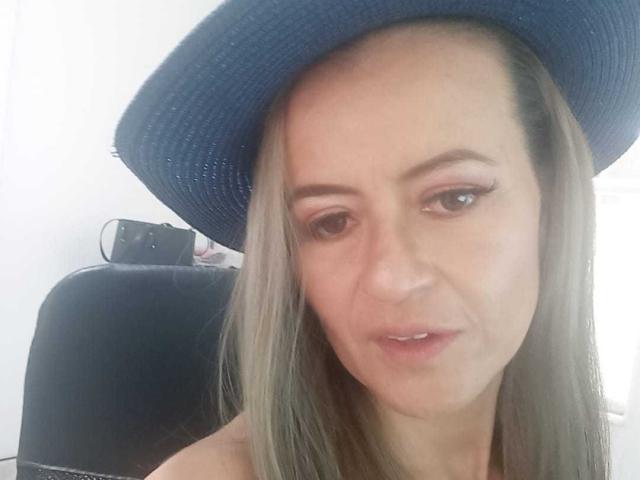 Maghenta - Live Sex Cam - 15958750