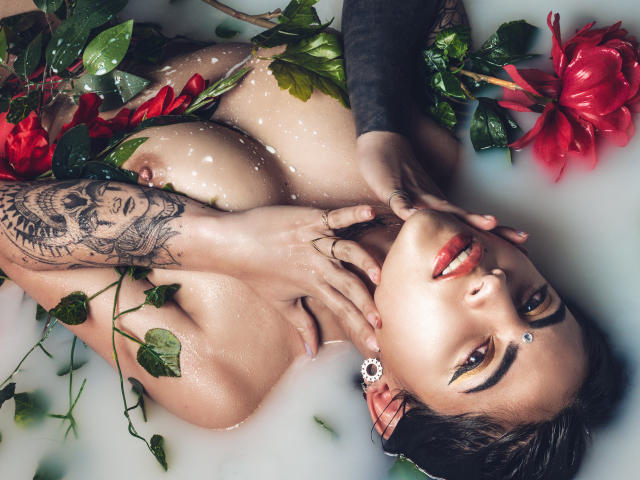CoriPaige - Live sex cam - 15959994