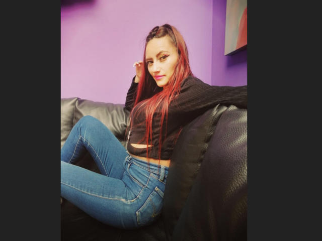 LindsayAllegra - Live Sex Cam - 15960710