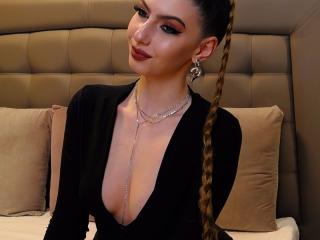 LucyGrace - Live sex cam - 15963310