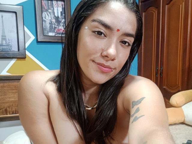 SharonKlart - Sexe cam en vivo - 15969258