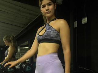 ScarlettZhen - Live sexe cam - 15975958