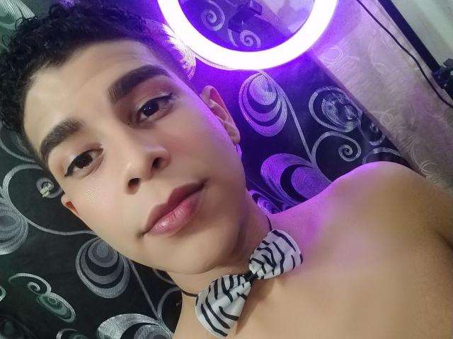 FelixArgyle - Sexe cam en vivo - 15980366