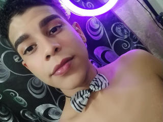 FelixArgyle - Live sex cam - 15983714
