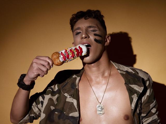 CollinsAngelo - Live porn &amp; sex cam - 15985210