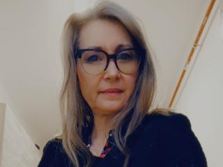 CoreCleo - Live sexe cam - 15986074