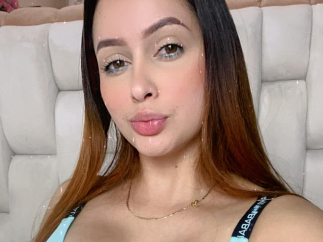 EmilyParkerr - Sexe cam en vivo - 16004370