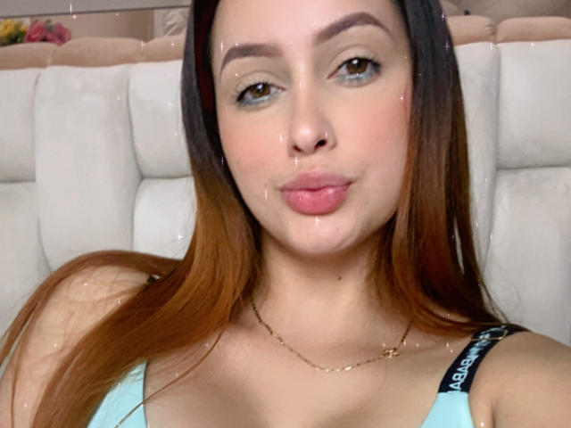 EmilyParkerr - Live sexe cam - 16004382