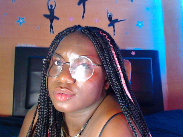 Dilay - Live sex cam - 16008862
