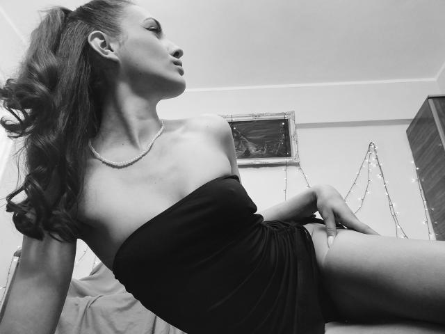 VievienneClemente - Sexe cam en vivo - 16016654