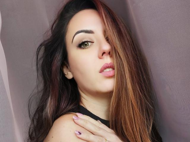 Alyah - Sexe cam en vivo - 16021466