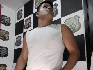 JhosedHot - Live sex cam - 16028718