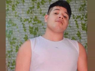 JhosedHot - Live sex cam - 16028730